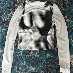 Women’s size small shirt